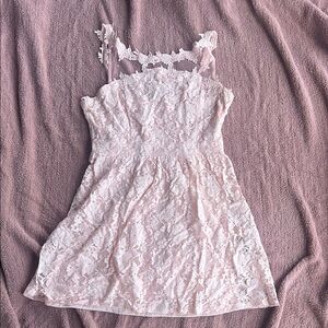 Elegant Pink Lace Dress